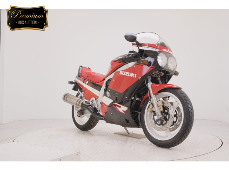 Мотоцикл Suzuki GSX-R1100 с пробегом 2354 km с пробегом 2354 km