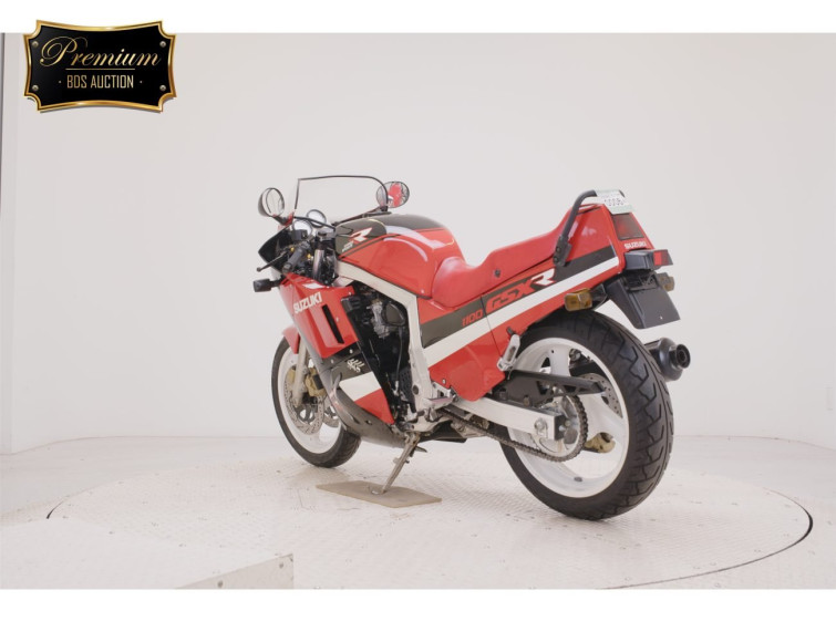 Мотоцикл Suzuki GSX-R1100 с пробегом 2354 km с пробегом 2354 km