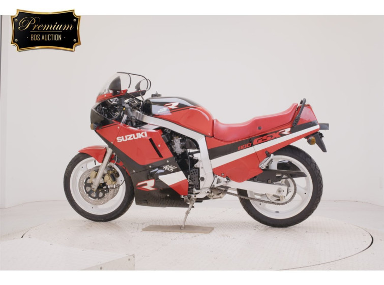 Мотоцикл Suzuki GSX-R1100 с пробегом 2354 km с пробегом 2354 km