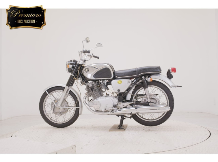 Мотоцикл Honda CBM72 з пробігом 15595 km з пробігом 15595 km