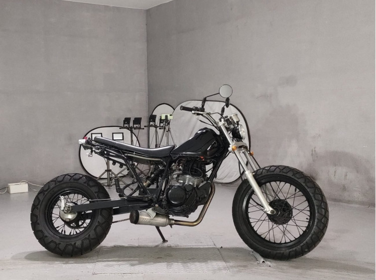 Мотоцикл Yamaha TW200 з пробігом 29438 km