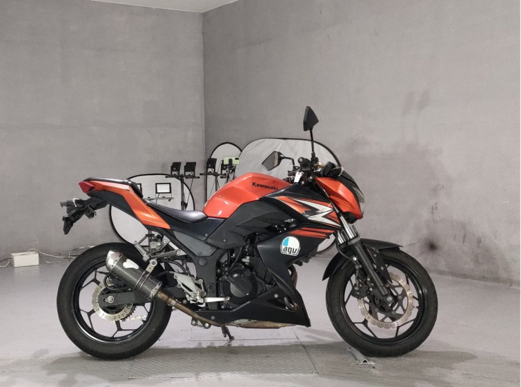 Мотоцикл Kawasaki Z250 с пробегом 33449 km