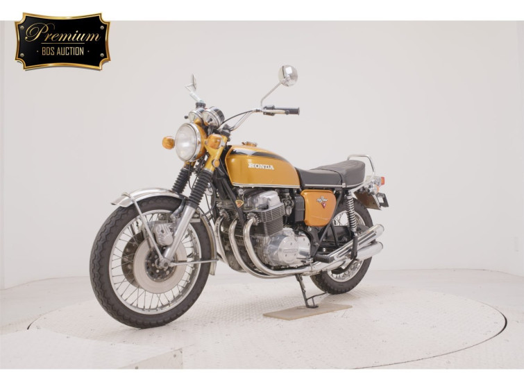 Мотоцикл Honda CB750 з пробігом 19355 km з пробігом 19355 km