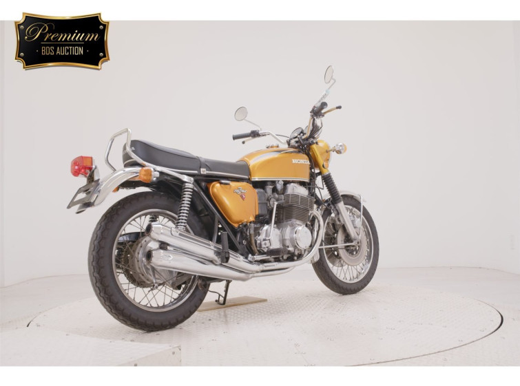 Мотоцикл Honda CB750 з пробігом 19355 km з пробігом 19355 km