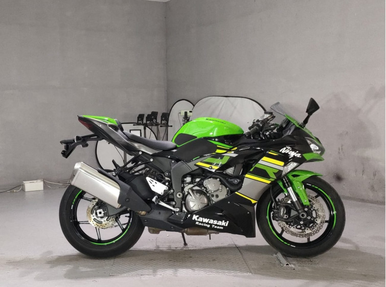 Мотоцикл Kawasaki ZX-6R с пробегом 18283 km