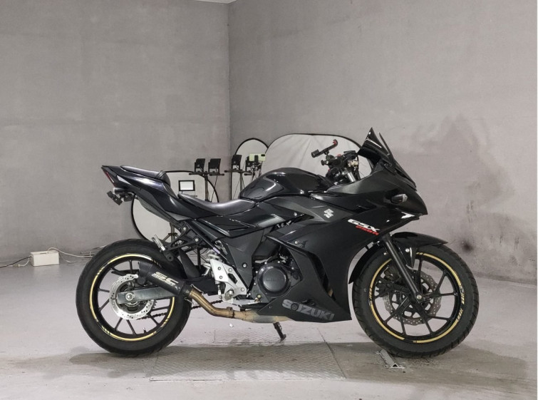 Мотоцикл Suzuki GSX250R с пробегом 48608 km