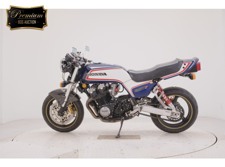 Мотоцикл Honda CB1100F з пробігом 5775 km з пробігом 5775 km