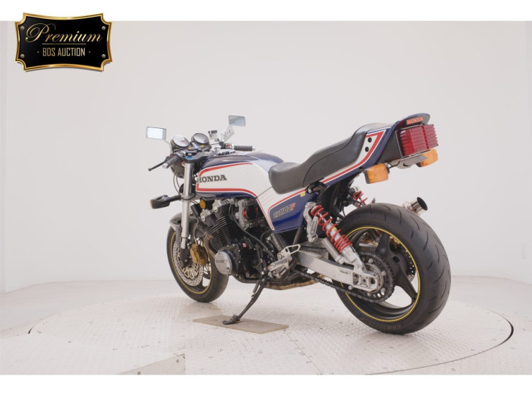 Мотоцикл Honda CB1100F з пробігом 5775 km з пробігом 5775 km