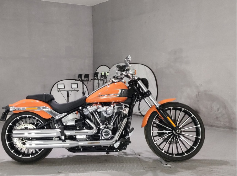 Мотоцикл HD FXBR1920 с пробегом 7710 km