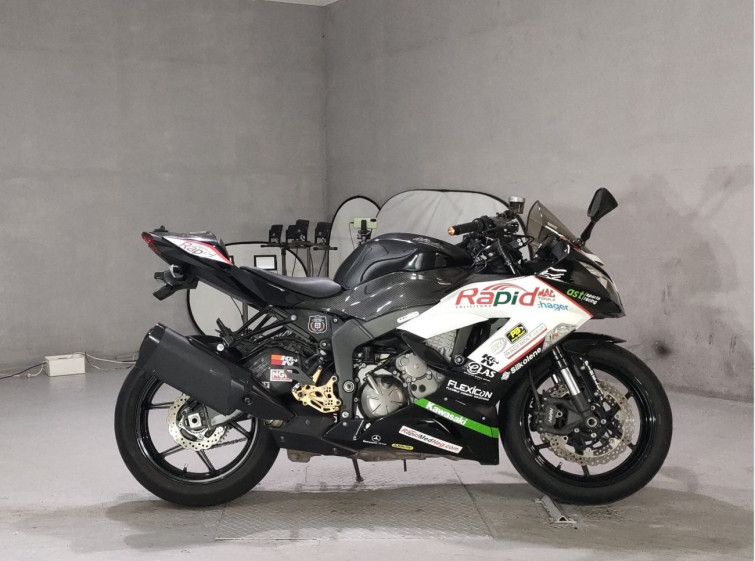 Мотоцикл Kawasaki ZX-6R с пробегом 19513 km