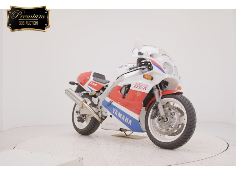 Мотоцикл Yamaha FZR750 с пробегом 21225 km с пробегом 21225 km