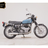 Мотоцикл Kawasaki W1SA з пробігом 32686 km з пробігом 32686 km