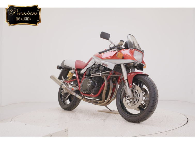 Мотоцикл Suzuki GSX1100S KATANA с пробегом 5593 km с пробегом 5593 km