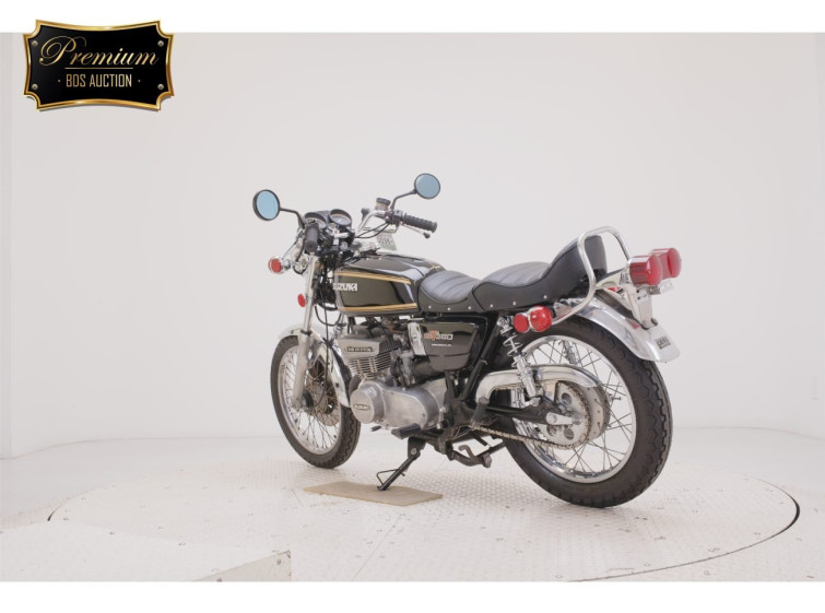 Мотоцикл Suzuki GT380 з пробігом 18251 km з пробігом 18251 km