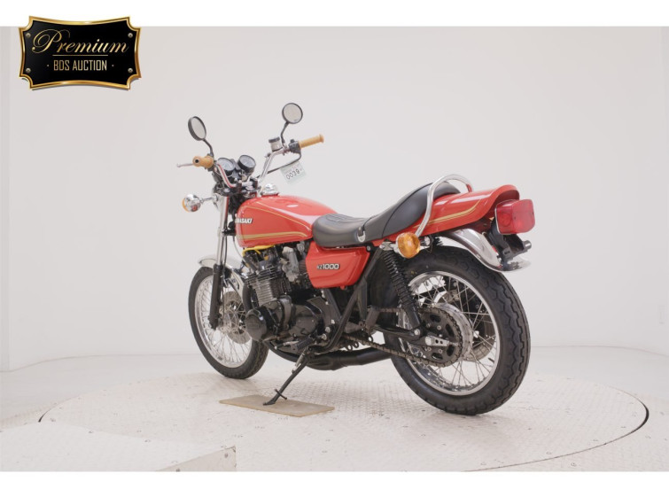 Мотоцикл Kawasaki Z1000 с пробегом 32318 m с пробегом 32318 m