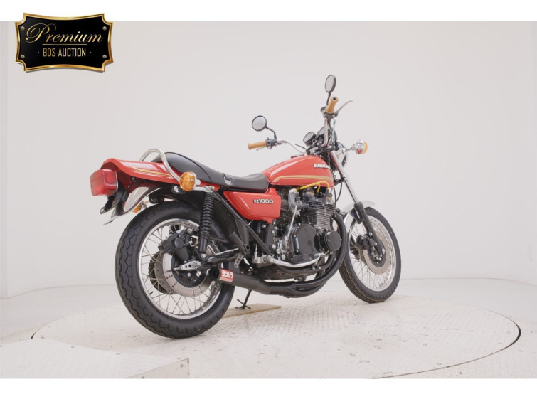 Мотоцикл Kawasaki Z1000 с пробегом 32318 m с пробегом 32318 m