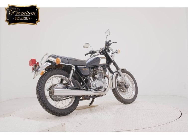 Мотоцикл Yamaha SR500 з пробігом 1430 km з пробігом 1430 km