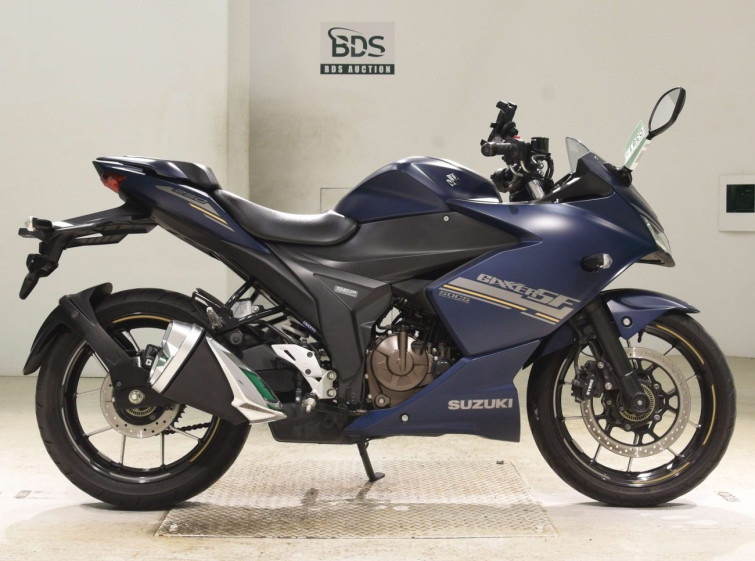 Мотоцикл Suzuki GIXXER250SF з пробігом 10270 km