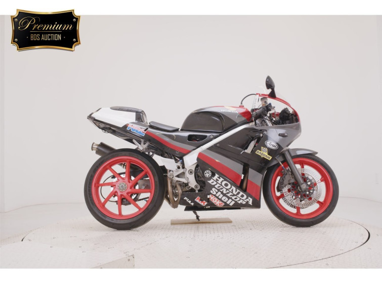 Мотоцикл Honda VFR400R з пробігом 28498 km з пробігом 28498 km