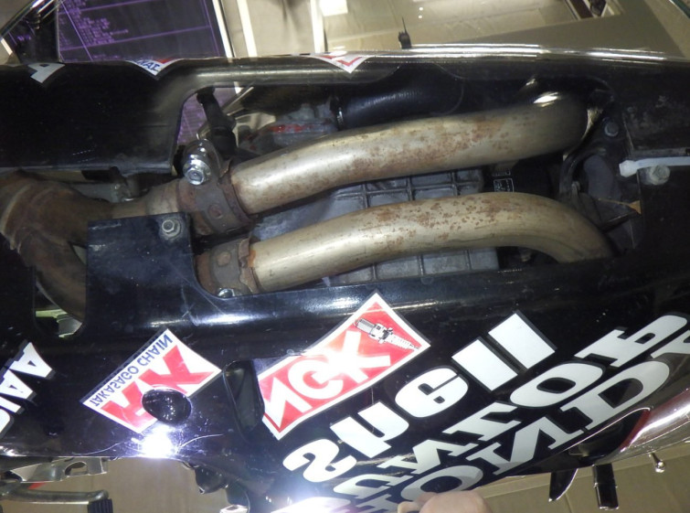 Мотоцикл Honda VFR400R з пробігом 28498 km з пробігом 28498 km