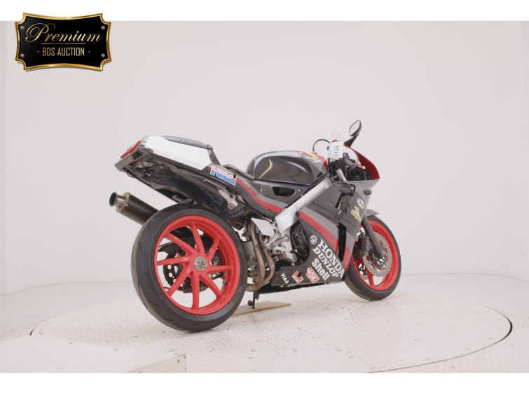 Мотоцикл Honda VFR400R з пробігом 28498 km з пробігом 28498 km