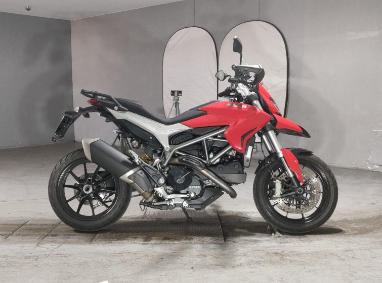 Мотоцикл Ducati HYPERSTRADA с пробегом 17822 km