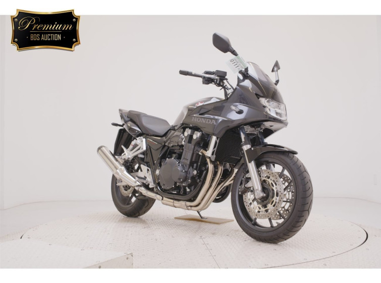 Мотоцикл Honda CB1300SF BOLDOR с пробегом 856 km с пробегом 856 km