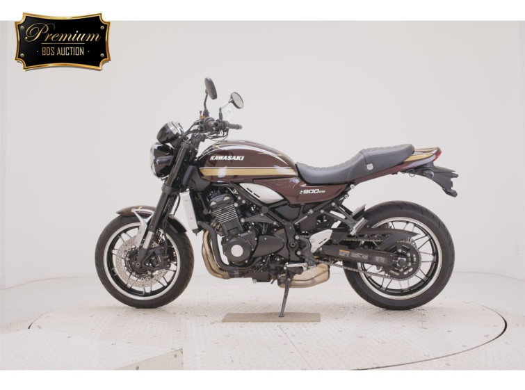 Мотоцикл Kawasaki Z900RS с пробегом 5523 km с пробегом 5523 km