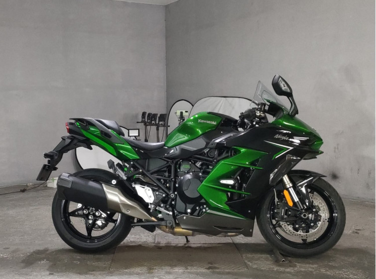 Мотоцикл Kawasaki NINJA H2 SX з пробігом 3082 km