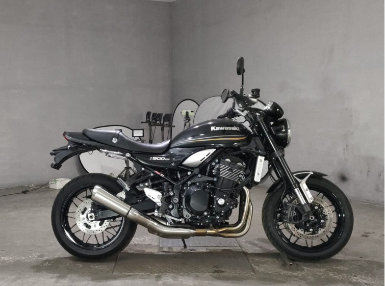 Мотоцикл Kawasaki Z900RS з пробігом 21932 km