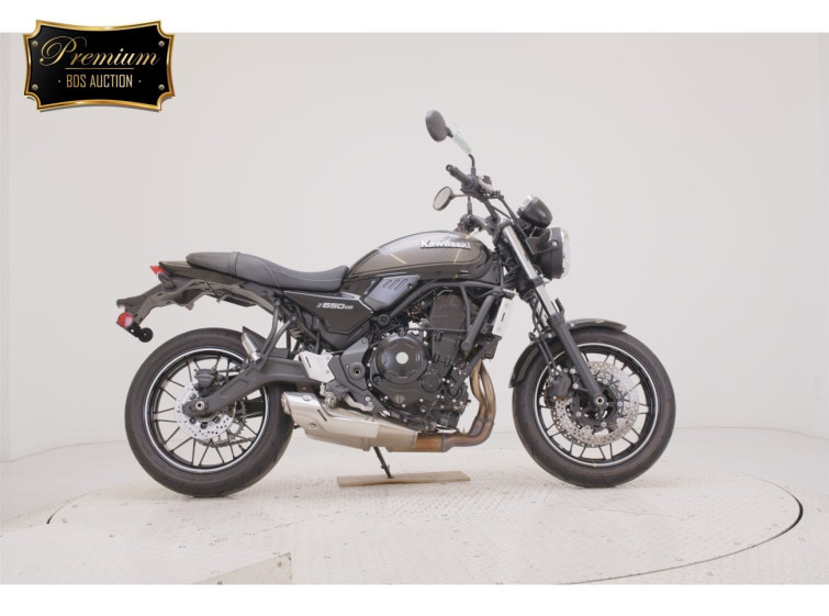 Мотоцикл Kawasaki Z650RS с пробегом 2200 km с пробегом 2200 km