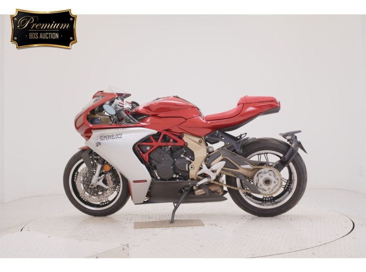 Мотоцикл MV Agusta F3 з пробігом 4620 km з пробігом 4620 km