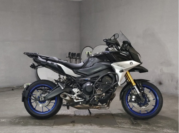 Мотоцикл Yamaha MT-09 с пробегом 68702 km