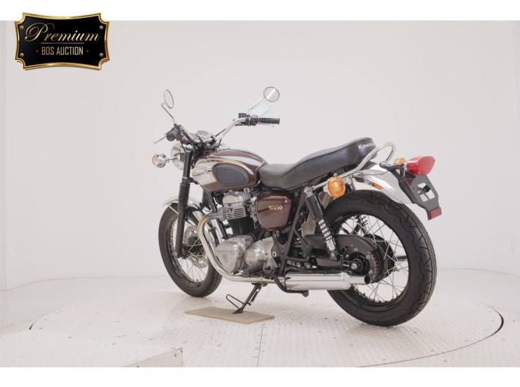 Мотоцикл Kawasaki W650 с пробегом 3119 km с пробегом 3119 km