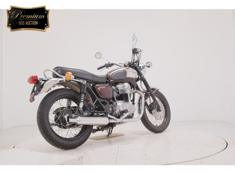 Мотоцикл Kawasaki W650 с пробегом 3119 km с пробегом 3119 km