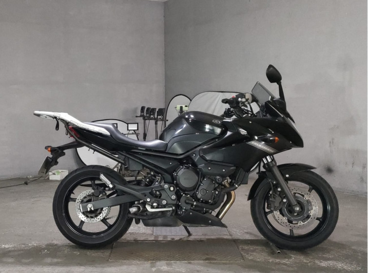 Мотоцикл Yamaha XJ6 DIVERSION S с пробегом 39011 km