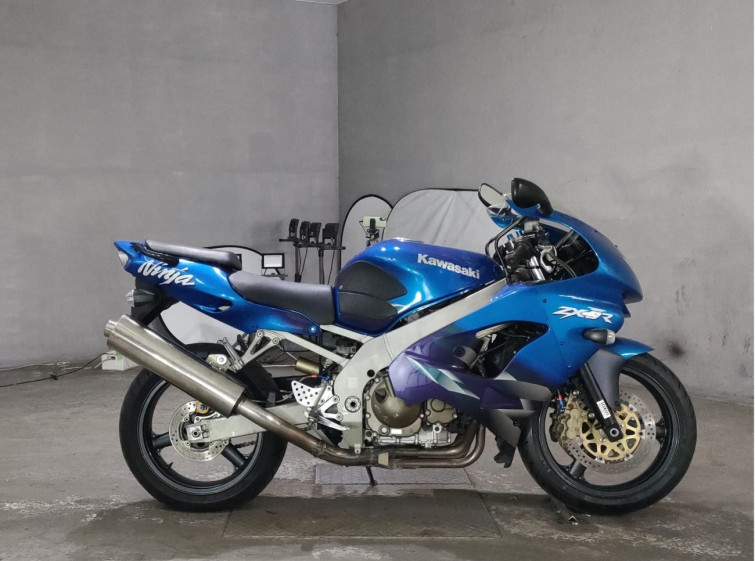Мотоцикл Kawasaki NINJA ZX-9R з пробігом 65951 km
