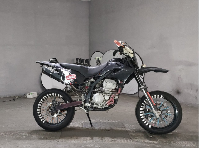 Мотоцикл Kawasaki D-TRACKER250 с пробегом 20683 km