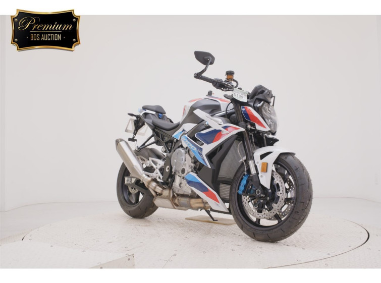 Мотоцикл BMW M1000R с пробегом 4 km с пробегом 4 km
