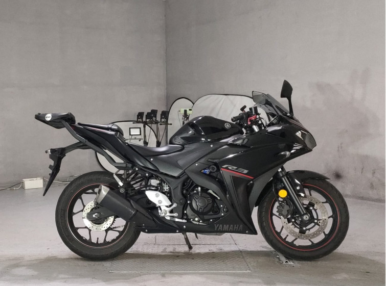 Мотоцикл Yamaha YZF-R3 з пробігом 15079 km