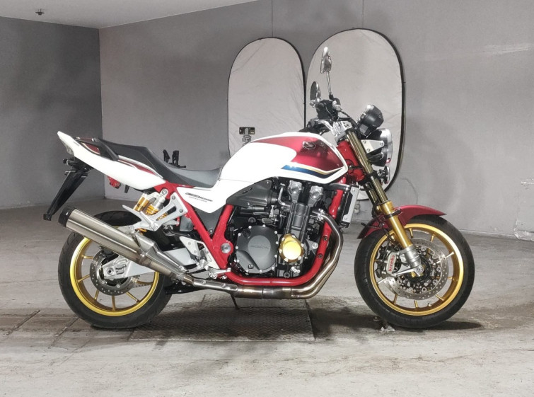 Мотоцикл Honda CB1300SF з пробігом 1675 km