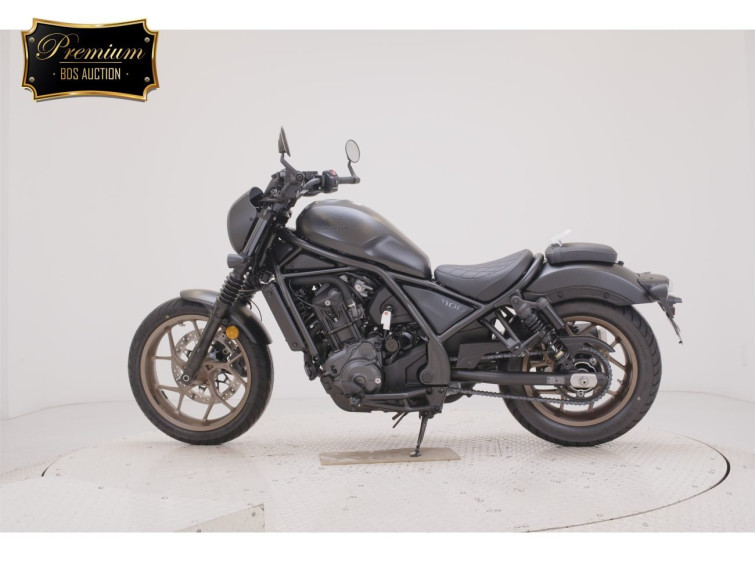 Мотоцикл Honda REBEL CMX1100 з пробігом 526 km з пробігом 526 km