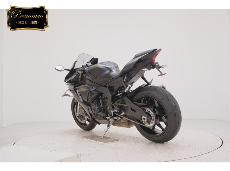 Мотоцикл Yamaha YZF-R1 с пробегом 193 km с пробегом 193 km