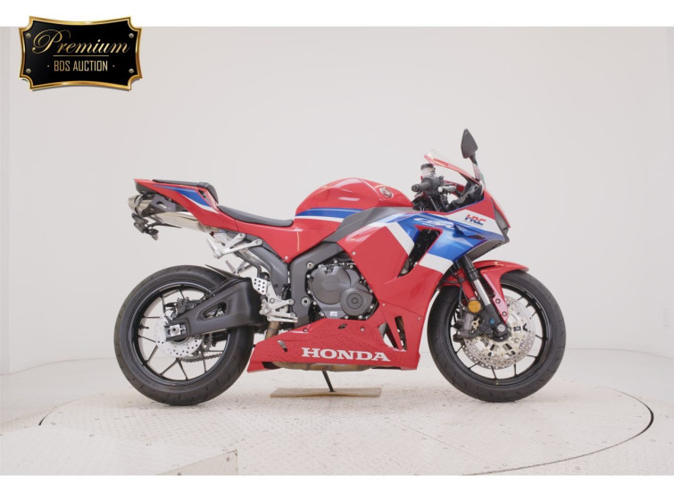 Мотоцикл Honda CBR600RR с пробегом 833 km с пробегом 833 km