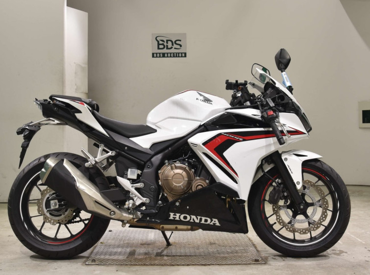 Мотоцикл Honda CBR400R з пробігом 9518 km