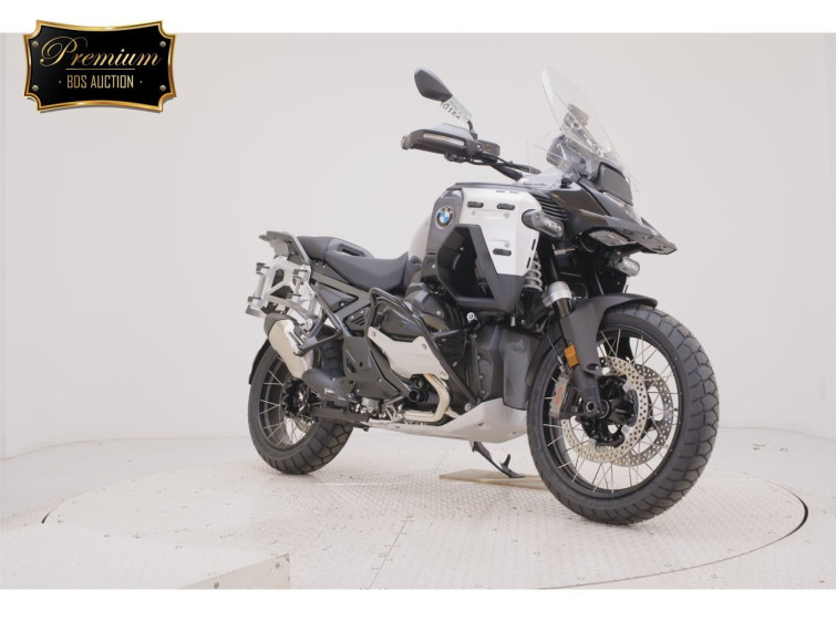 Мотоцикл BMW з пробігом 2 km з пробігом 2 km