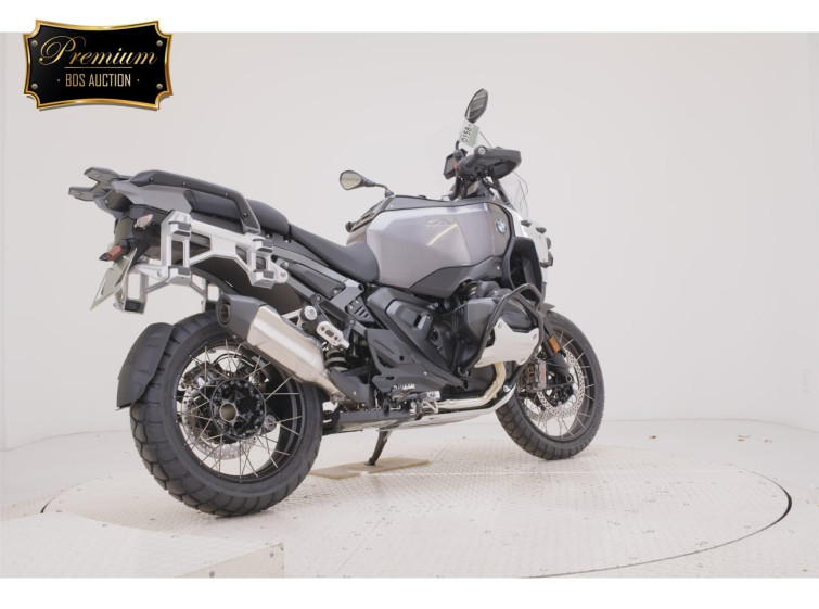 Мотоцикл BMW з пробігом 2 km з пробігом 2 km