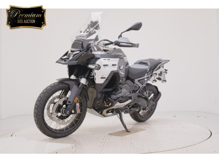 Мотоцикл BMW з пробігом 2 km з пробігом 2 km