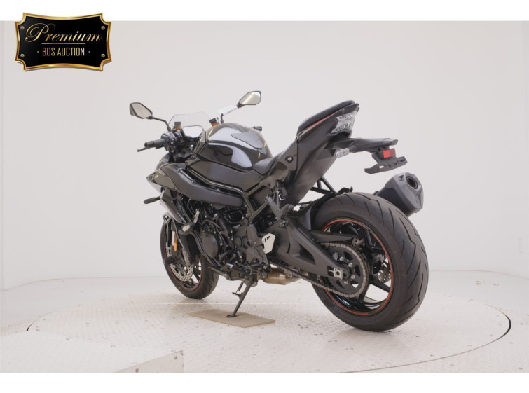 Мотоцикл Kawasaki NINJA H2 з пробігом 5977 km з пробігом 5977 km