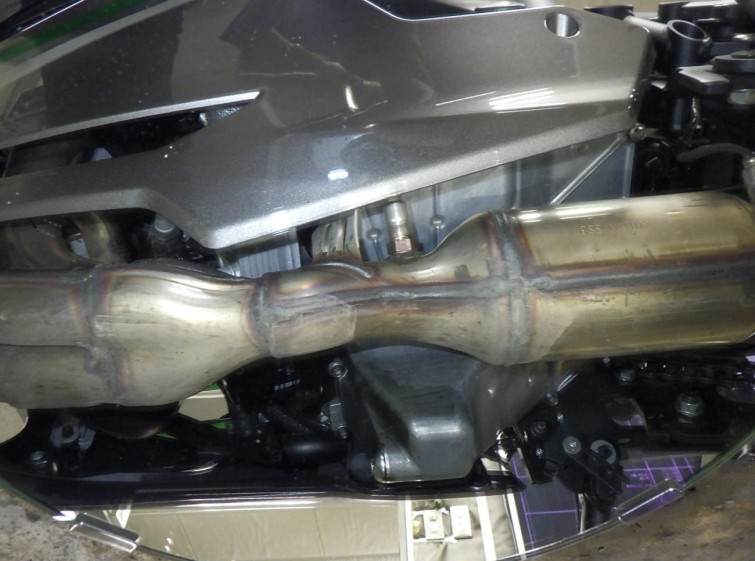 Мотоцикл Kawasaki NINJA H2 SX с пробегом 3445 km с пробегом 3445 km